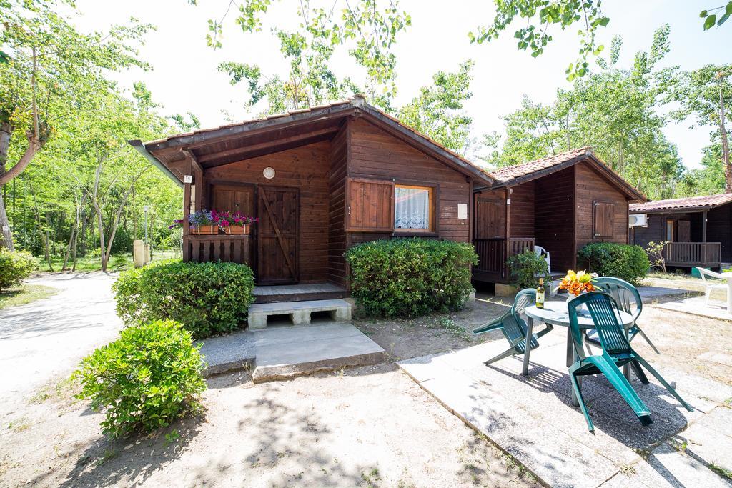 Camping Dei Tigli Torre del Lago Puccini Habitación foto